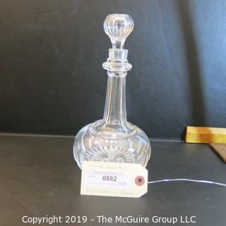 Crystal: Pair of Lead Crystal Decanter w/ stoppers