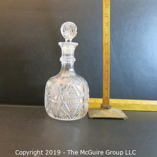 EAPG Decanter w/ Stopper