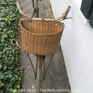 Collectible: Antique: Bicycle: circa 1940; Columbia w/ 1943-44 Smith College Plate; Northampton, MA. License