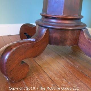 Furniture: Vintage: Antique: 35" Diameter Flame Mahogany Breakfast Table on Pedestal Stem with Quatrefoil Scrolled Feet;  27 1/2"T