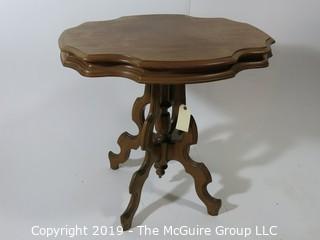 Furniture: Antique: Vintage: Oval-ish pedestal small table; 22D x 27 1/2W x 27"T