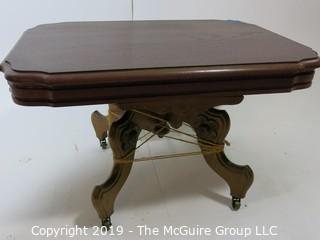 Furniture: Vintage: Antique: Pedestal Table on quatrefoil elgs (needs repair); 29 x 20 x 16"T