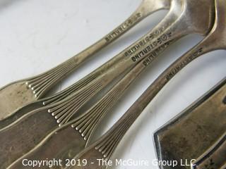 Collectible: Silver: Collection of sterling flatware - all same pattern; 864g