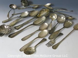 Collection of assorted sterling flatware pieces, various patterns, including Tiffany napkin ring; 618g