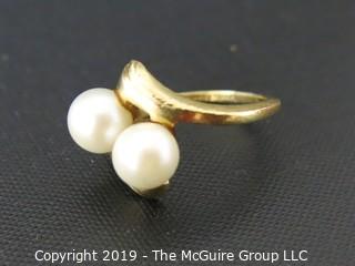 Jewelry: Gold: 14K: Ring - two pearls; Size 5 (TMG #0643)