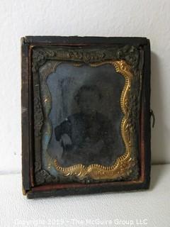 Collectible: Vintage: Photo: Daguerreotype Photo of Young Child; unidentified; 2 3/8 x 3" 