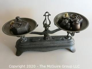 Cast Iron Balancing Scale with Weights