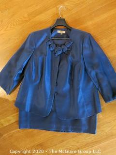 Two Piece Kasper Suit size 16W