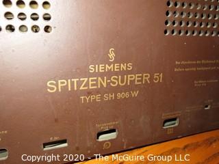 Siemens Spitzen-Super 51 Tube Cabinet Top Radio SH 906 W; 13" x 27" x 18 1/2" tall; European Plug; untested