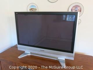 Panasonic Flat Screen HD Television 41" TV 