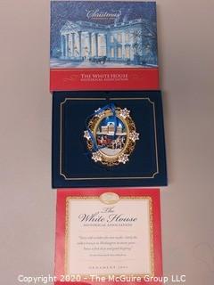 2004 White House Official Holiday Ornament - in box