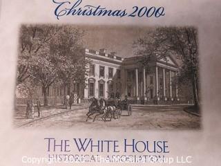 2000 White House Official Holiday Ornament - in box