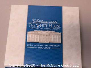 2000 White House Official Holiday Ornament - in box