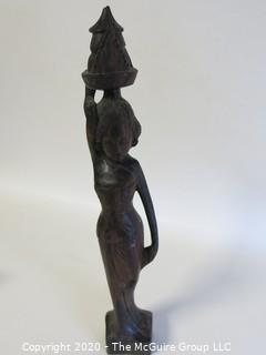 Group of 6 Figurines 