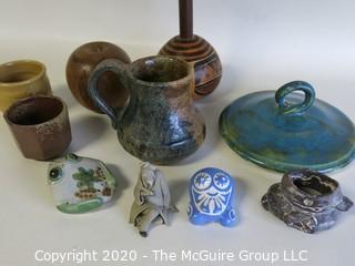 Group of 10 Ceramic Decorative Items