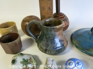 Group of 10 Ceramic Decorative Items