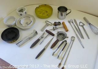 Collection including MCM barware and ashtrays, 