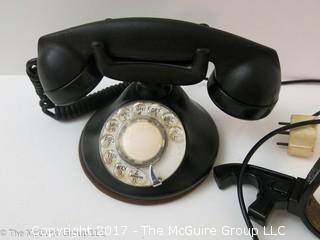 Vintage Western Electric Bakelite Rotary Dial Desk Top Phone (shoulder rest included, but missing a clamp)