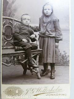 Cartes-de-Visite CDV Antique Cabinet Photo Card - Brother & Sister Identified as Vincent & Asta Swanson -
Photographer JG Wetterholm, Jonkoping