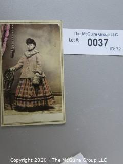 Cartes-de-Visite CDV Antique Cabinet Photo Card - Woman in Plaid Skirt