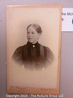 Cartes-de-Visite CDV Antique Cabinet Photo Card - Woman with Brooch, G. Stumpf, Photographer, Baden-Baden.