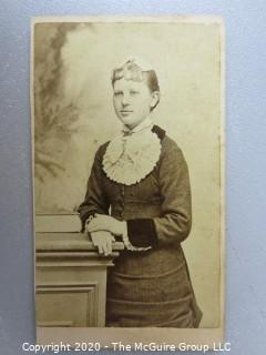 Cartes-de-Visite CDV Antique Cabinet Photo Card - Woman Standing Next to Pedestal. Sutterley's Photographic Gallery, Wilmington, Del. 