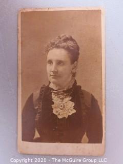 Cartes-de-Visite CDV Antique Cabinet Photo Card - Woman Identified as Aunt Estelle Rogers -
Photographer D French.