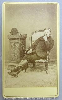 Cartes-de-Visite CDV Antique Cabinet Photo Card - Man in Chair