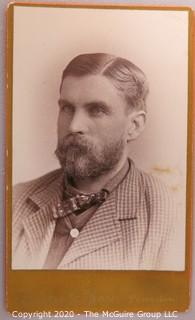 Cartes-de-Visite CDV Antique Cabinet Photo Card - Gentleman in Houndstooth Jacket.