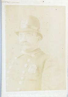 Cartes-de-Visite CDV Antique Cabinet Photo Card - Policeman in Uniform. 