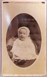 Cartes-de-Visite CDV Antique Cabinet Photo Card - Happy Baby in White, 1880 Photographer Frank Robbins, Oil City, PA.