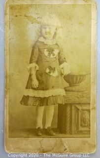 Cartes-de-Visite CDV Antique Cabinet Photo Card - Girl, Photographer Art Parlors Baker, Columbus, OH. 