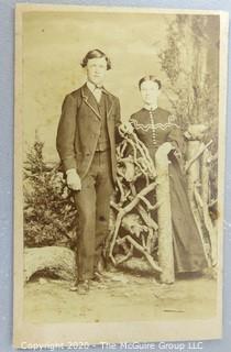 Cartes-de-Visite CDV Antique Cabinet Photo Card - Husband & Wife.