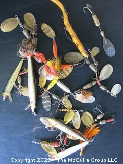 Lot of Vintage Fishing Lures. 