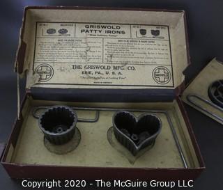 Vintage Griswold Patty Molds 2 Sets (4 Molds) Cast Iron Rosette, Circles, Heart &  Round. In Box.