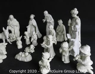 Set of Goebel Hummel 1951 White Porcelain Nativity or Creche Scene.   Mary has damage to her halo.  