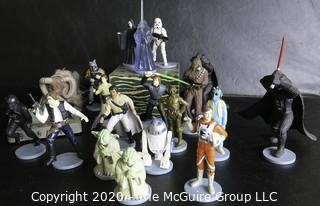 Lot of Star Wars Action Fleet Action Figures with Base. 