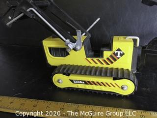 Vintage Classic Tonka Pressed Tin Backhoe Front End Loader.