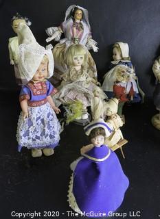 Collection of Vintage Dolls.