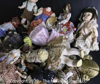 Collection of Vintage Dolls. 