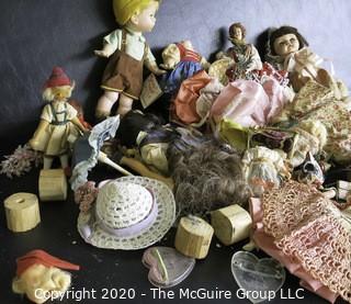 Collection of Vintage Dolls. 