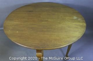 Drop Leaf Dining Table with Cabriole Legs; top 42 x 45"