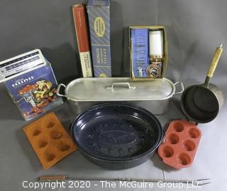 Collection of Kitchenwares