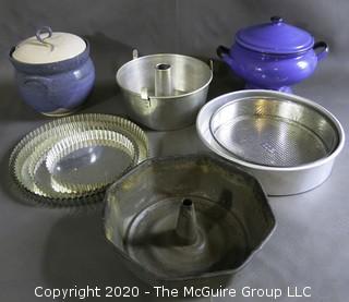 Collection of Kitchenwares