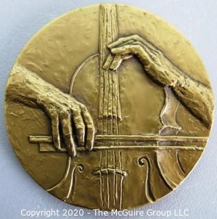 1973 Heavy Bronze Commemorative Medal for Pablo Casals, by Elizabeth Jones. This medal measures 2 1/2"in diameter and is marked Medallic Art Bronze.  Elizabeth Jones was the first  Chief Sculptor and Engraver of the United States Mint.