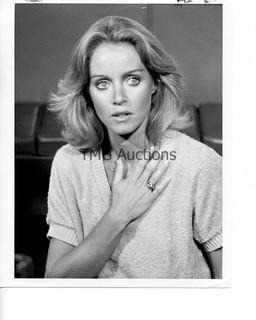 Photo: Print: Press Release: Vintage Movie Star: Donna Mills lot