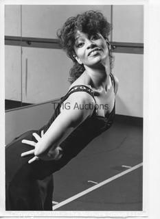 Photo: Print: Press Release: Vintage TV Star: Debbie Allen dancer