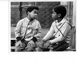 Photo: Print: Press Release: Vintage TV Show: Different Strokes lot