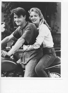 Photo: Print: Press Release: Vintage TV Show: I'll Fly Away  lot