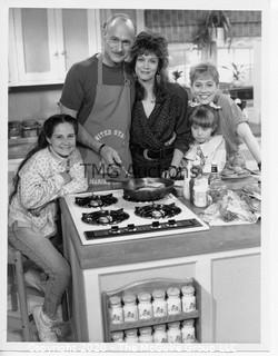 Photo: Print: Press Release: Vintage TV Show: Major Dad lot